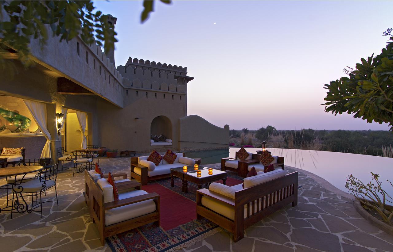 Готель Mihir Garh Rohat Екстер'єр фото
