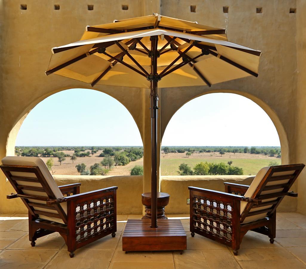 Готель Mihir Garh Rohat Екстер'єр фото