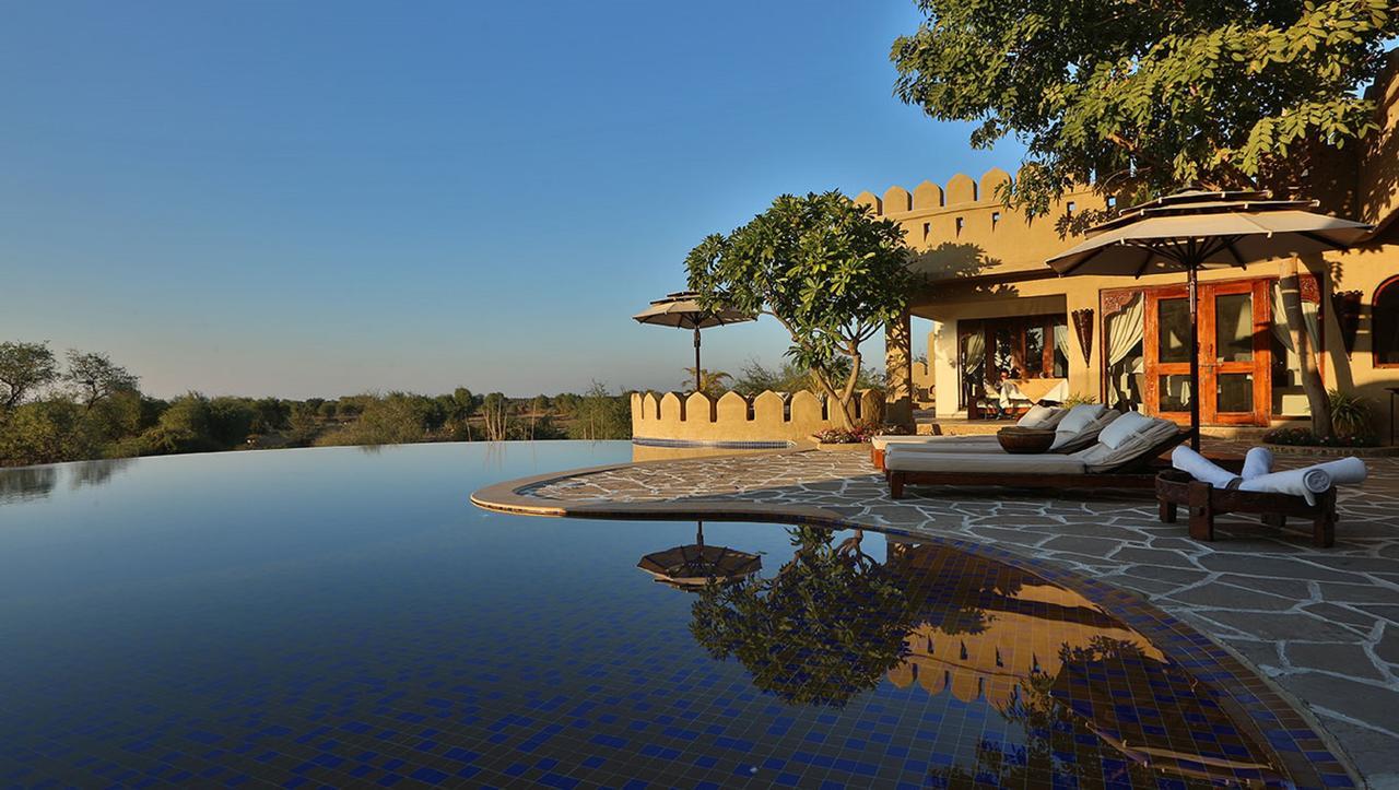 Готель Mihir Garh Rohat Екстер'єр фото